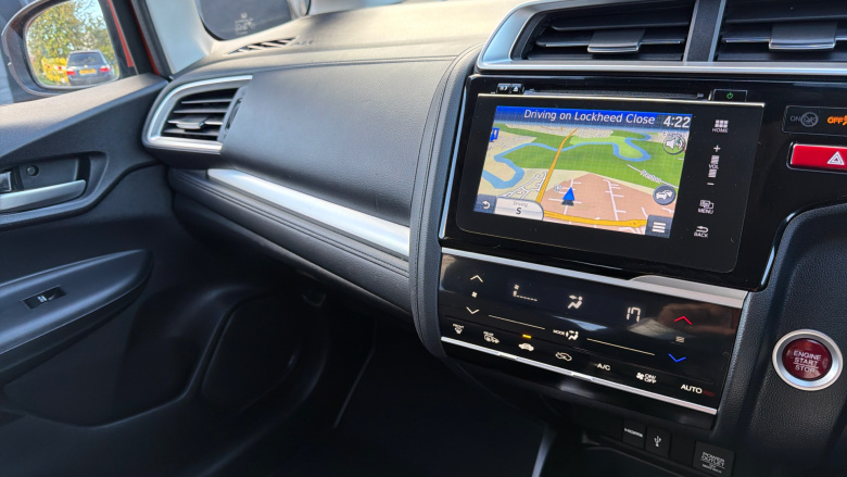 Honda Jazz 1.3 EX Navi 5dr Petrol Hatchback